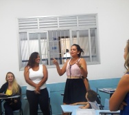 OFICINA O RESGATE DA LUDICIDADE ATRAVÉS DA CONTAÇÃO DE HISTÓRIAS