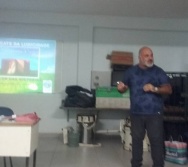 CURSO DE APRIMORAMENTO COM PROFESSORES - EMEF - Padre Anthonius Lute - Cariacica - ES.