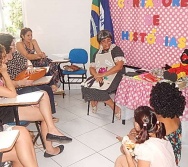 FORMATURA DA 5ª TURMA DO PROJETO CONT.  HISTÓRIAS COLORINDO VIDAS