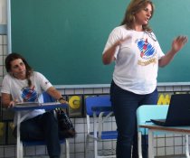 CURSO DE APRIMORAMENTO NA EMEF CIDADE POMAR - BULLYING O QUE FAZER COM ISTO? SUBSÍDIO PARA PROFESSORES.