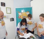 ASSINATURA DE CONVÊNIO PROJETO NTV - ESCOLAS X VALE X COLORIR - VESPERTINO