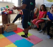 CHCV - ENCONTRO 5 - CONTAÇÃO DE HISTÓRIA COMO TERAPIA - TURMA 3 MATUTINO