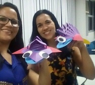 OFICINA : CANTAR , COLORI E CONTAR - BRINCANDO COM AS HISTÓRIAS - REDE DOCTUM - CURSO DE PEDAG