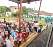PROJETO NA TRILHA DOS VALORES - AULA DE CAMPO - PASSEIO DE TREM
