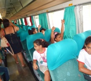 PROJETO NA TRILHA DOS VALORES - AULA DE CAMPO - PASSEIO DE TREM