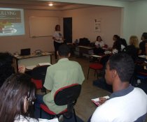 CURSO DE APRIMORAMENTO PARA EDUCADORES SOCIAIS - CDI : TEMA: BULLYING