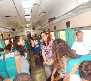 PROJETO NA TRILHA DOS VALORES - AULA DE CAMPO - PASSEIO DE TREM