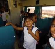 PROJETO NA TRILHA DOS VALORES - AULA DE CAMPO - PASSEIO DE TREM