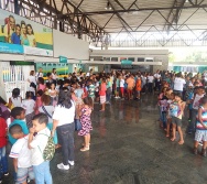 PROJETO NA TRILHA DOS VALORES - AULA DE CAMPO - PASSEIO DE TREM