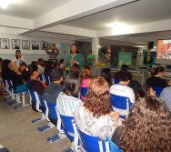 Projeto Vale nas Escolas - Palestra Limites e Afetividade - Escola de Pais