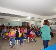 Projeto Vale nas Escolas - Palestra Limites e Afetividade - Escola de Pais