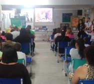 Projeto Vale nas Escolas - Palestra Limites e Afetividade - Escola de Pais