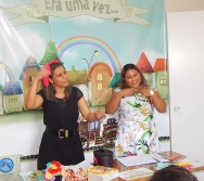 FORMATURA TURMA 5 - NOME: CRISTIANE FREITAS - CONTADORA DE HISTÓRIAS