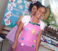 FORMATURA TURMA 6 - NOME: BONECA TITA - CONTADORA DE HISTÓRIAS