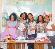 FORMATURA TURMA 6 - NOME: BONECA TITA - CONTADORA DE HISTÓRIAS