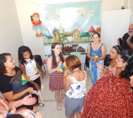 CURSO CONTANDO HISTÓRIAS COLORINDO VIDAS - RESGATE DA LUDICIDADE ATRAVÉS DAS HISTÓRIAS