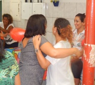 ESCOLA DE PAIS - PROJETO CUIDA DE MIM - BULLYING - BRINCADEIRA SEM LIMITES