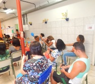 ESCOLA DE PAIS - PROJETO CUIDA DE MIM - BULLYING - BRINCADEIRA SEM LIMITES