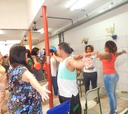 ESCOLA DE PAIS - PROJETO CUIDA DE MIM - BULLYING - BRINCADEIRA SEM LIMITES