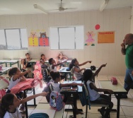 PROJETO CUIDA DE MIM - ENFRENTAMENTO AO BULLYING - SENSIBILIZAÇÃO DE ALUNOS 1º ENCONTRO