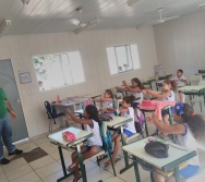 PROJETO CUIDA DE MIM - ENFRENTAMENTO AO BULLYING - SENSIBILIZAÇÃO DE ALUNOS 1º ENCONTRO
