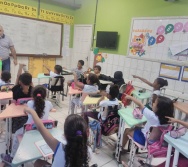 SENSIBILIZAÇÃO DE ALUNOS - PROJETO CUIDA DE MIM - ANTI-BULLYING