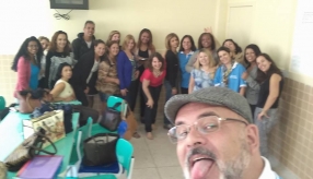 CAPRI DE PROFESSORES - NA TRILHA DOS VALORES - ESCOLA ETAPA AUTONOMIA - EMEF ANTONIO VIEIRA