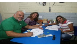 DIA DE PLANEJAR O PROJETO NA TRILHA DOS VALORES COM PEDAGOGOS NAS ESCOLAS