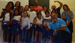 DESENHISTA ZOTA COM A TURMA DO NTV - PREMIAÇÃO DE ALUNOS - DESENHO DO MUSEU - EMEF LACY ZULEIC