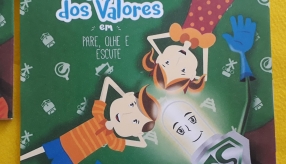 LANÇAMENTO DO LIVRO NTV - PARE OLHE E ESCUTE - ESCOLAS