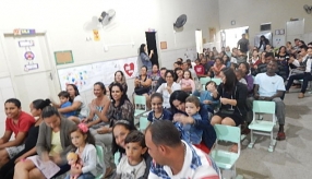 ESCOLA DE PAIS - CMEI AMÉLIA PEREIRA - JD TROPICAL - BULLYING BRINCADEIRA SEM LIMITES