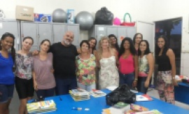 Educadores da Unidade de Educação Infantil INTEGRAÇÃO em diálogo com a OSCIP COLORIR.